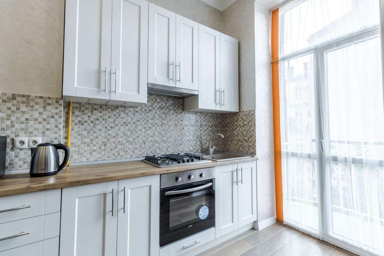 Inshiapartments On Liberty Avenue 2 利沃夫 外观 照片